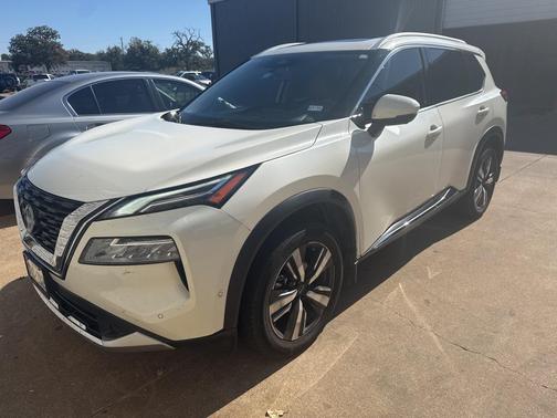 2023 Nissan Rogue Platinum