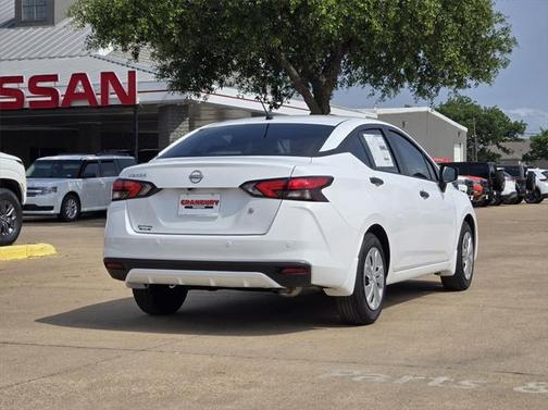 2025 Nissan Versa 1.6 S