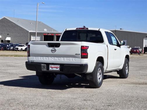 2026 Nissan Frontier S