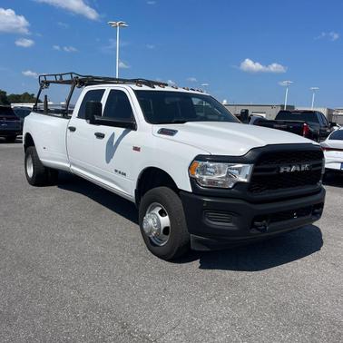 2021 RAM 3500 Tradesman Crew Cab 4x4 8' Box