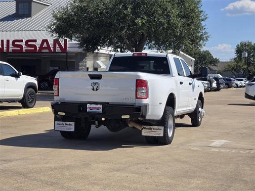 2021 RAM 3500 Tradesman Crew Cab 4x4 8' Box