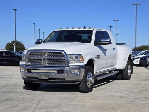 2016 RAM 3500 Laramie