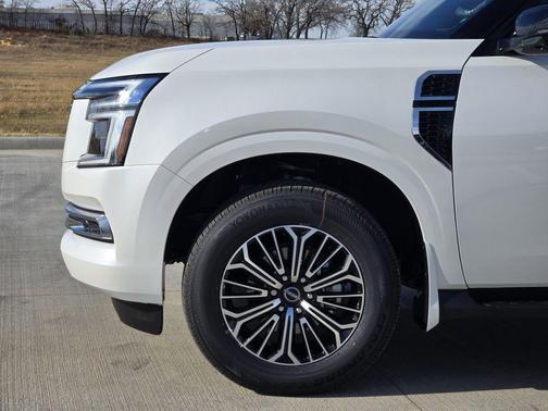 2026 Nissan Armada SL