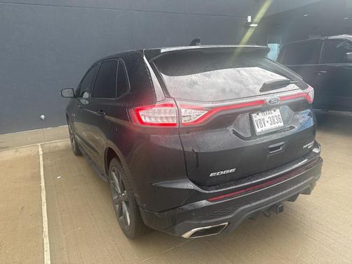 2016 Ford Edge Sport