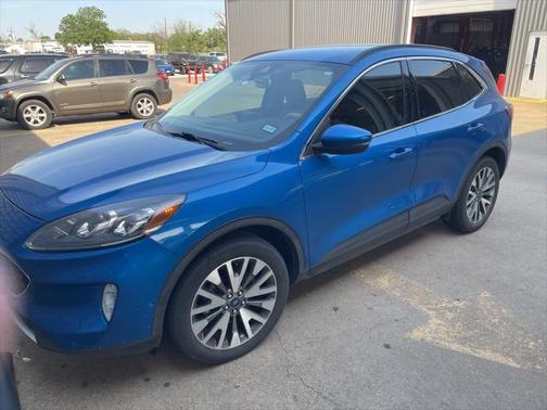 2020 Ford Escape Titanium