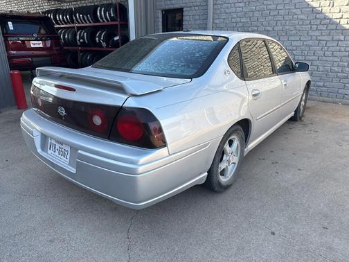 2004 Chevrolet Impala LS