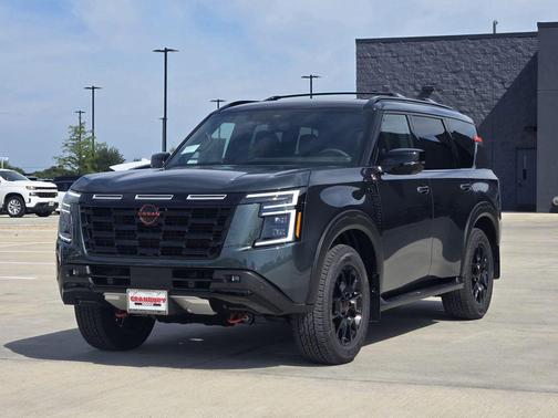 Alpine Metallic/Super Black 2026 Nissan Armada PRO-4X