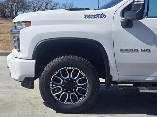 2022 Chevrolet Silverado 2500 High Country