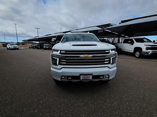 2022 Chevrolet Silverado 2500 High Country
