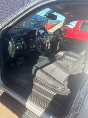 2013 Chevrolet Avalanche LS