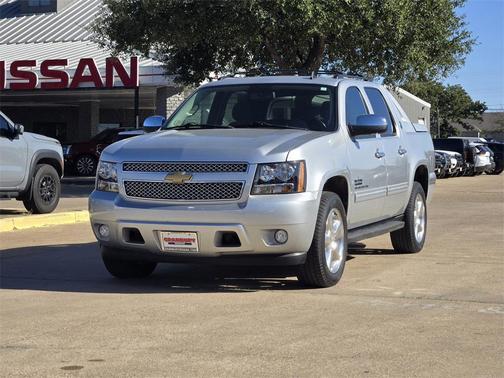 2013 Chevrolet Avalanche LS
