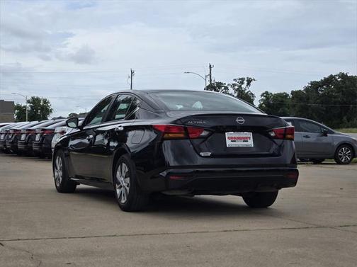 2023 Nissan Altima S FWD