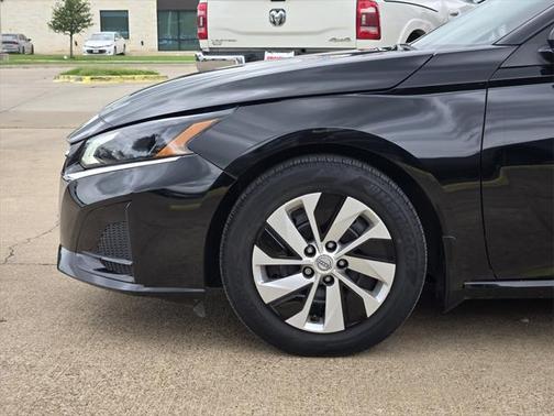 2023 Nissan Altima S FWD