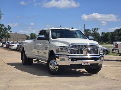 2016 RAM 3500 Laramie