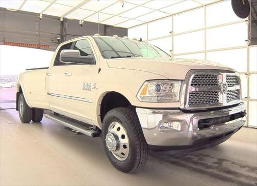 2016 RAM 3500 Laramie