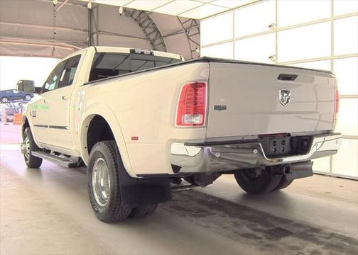 2016 RAM 3500 Laramie