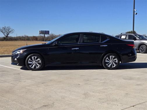 2021 Nissan Altima S FWD