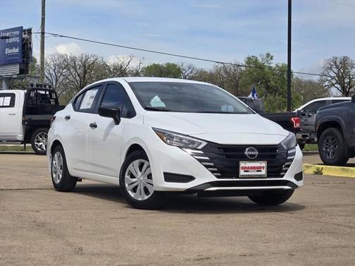 2025 Nissan Versa 1.6 S
