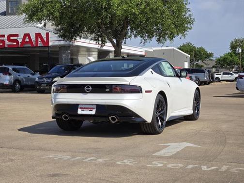 2025 Nissan Z Performance