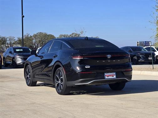 2023 Toyota Crown XLE