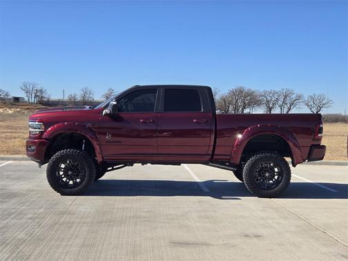 2024 RAM 3500 Laramie Crew Cab 4x4 6'4' Box