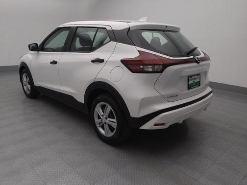2021 Nissan Kicks S