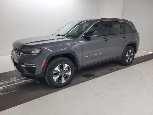 2022 Jeep Grand Cherokee 4xe Base