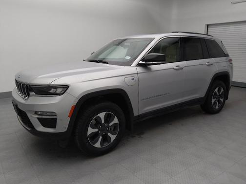 2022 Jeep Grand Cherokee 4xe Base