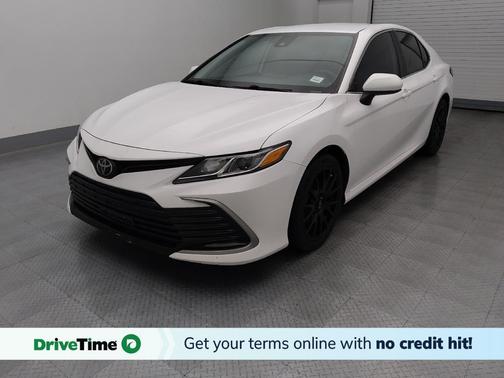 White 2022 Toyota Camry LE