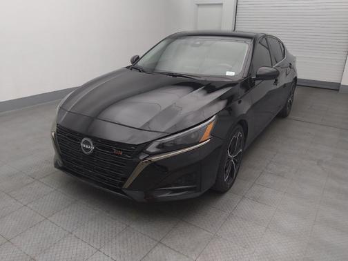 2023 Nissan Altima SR FWD