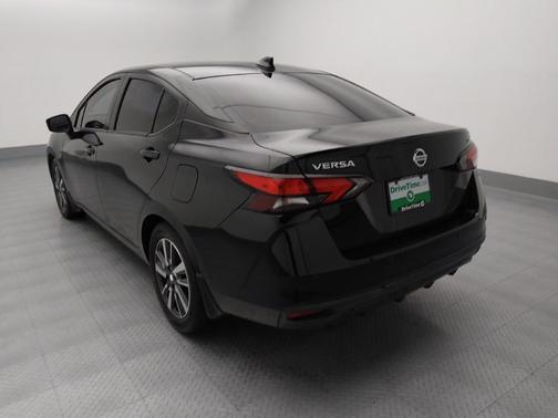 2021 Nissan Versa 1.6 SV