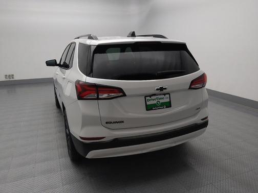 2022 Chevrolet Equinox FWD RS