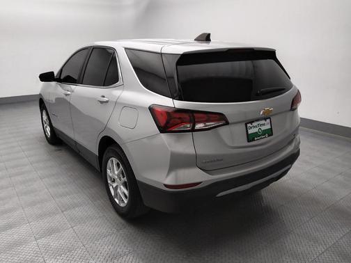 Silver Ice Metallic 2022 Chevrolet Equinox 1LT