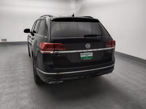 Black 2020 Volkswagen Atlas SE R-Line w/Tech Pkg