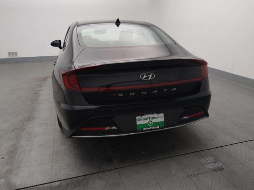 2022 Hyundai SONATA SE