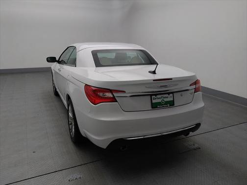 2013 Chrysler 200 Limited