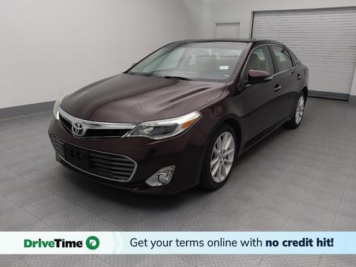 Red 2015 Toyota Avalon Limited