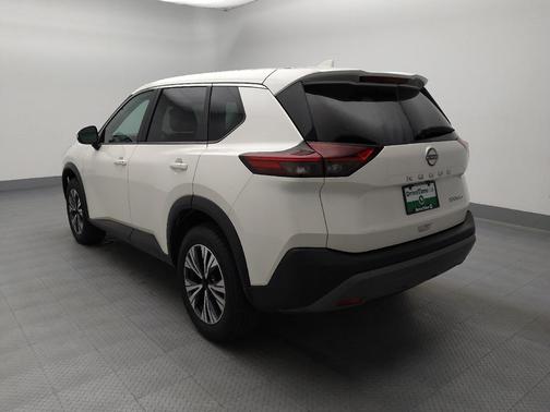White 2023 Nissan Rogue SV