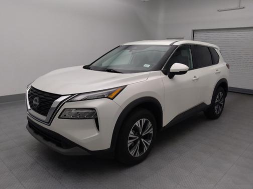 White 2023 Nissan Rogue SV