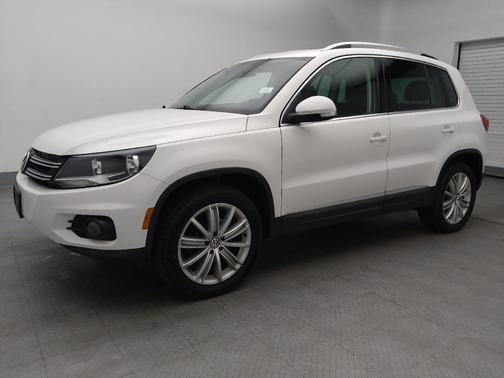 2014 Volkswagen Tiguan 2.0T SE 4MOTION