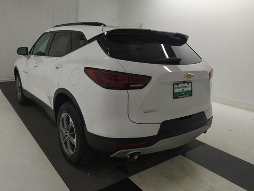 Summit White 2024 Chevrolet Blazer 2LT