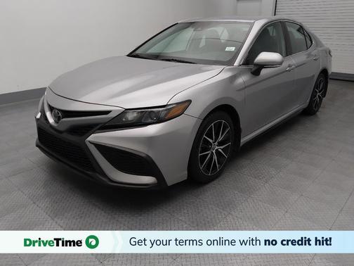 Celestial Silver Metallic 2023 Toyota Camry SE