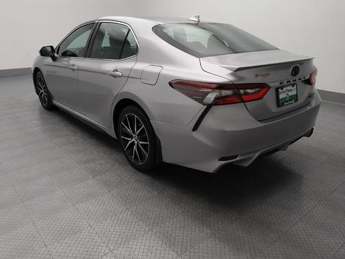 Celestial Silver Metallic 2023 Toyota Camry SE
