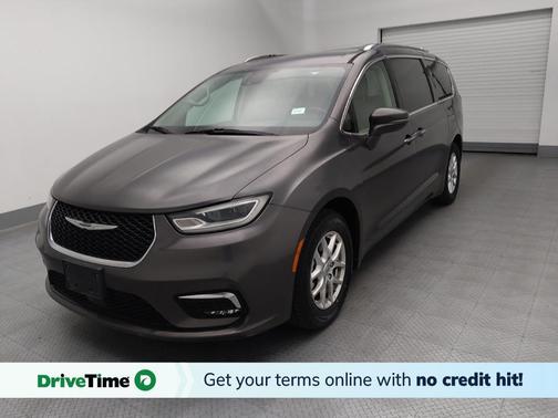 Gray 2021 Chrysler Pacifica Touring L