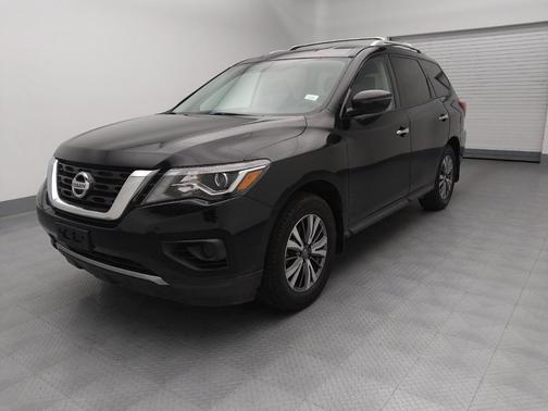 2019 Nissan Pathfinder S