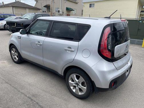 2017 Kia Soul Base