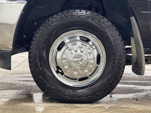 2022 RAM 3500 Big Horn Crew Cab 4x4 8' Box
