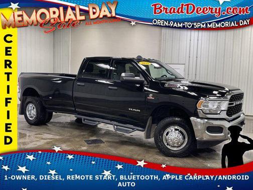 2022 RAM 3500 Big Horn Crew Cab 4x4 8' Box