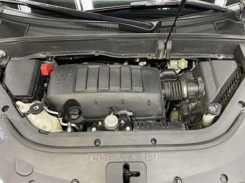 2011 Chevrolet Traverse LT