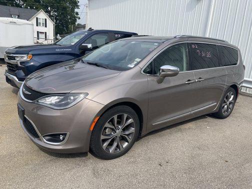 2017 Chrysler Pacifica Limited